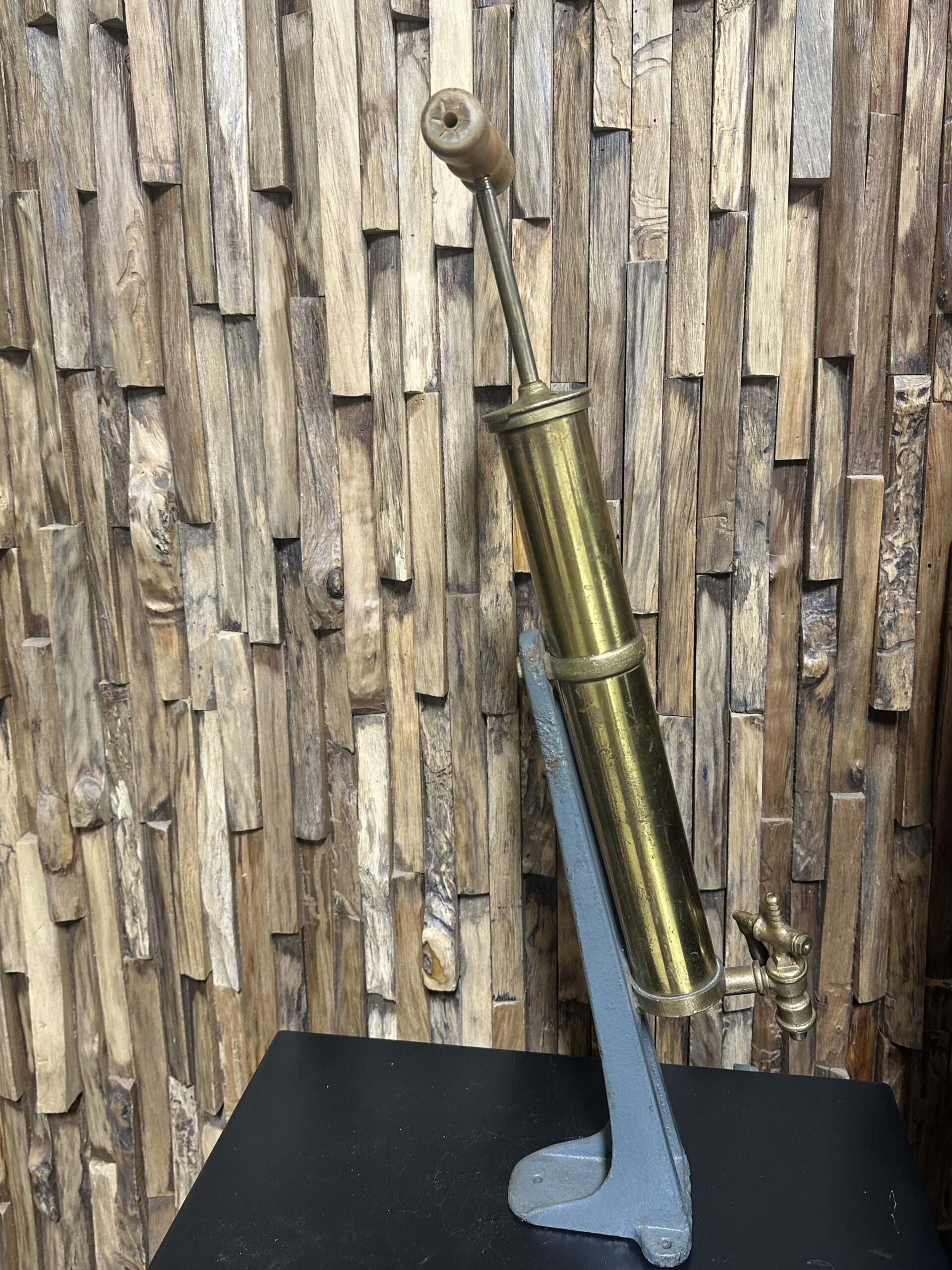 Model No. 86 Hand Pump - Image 4