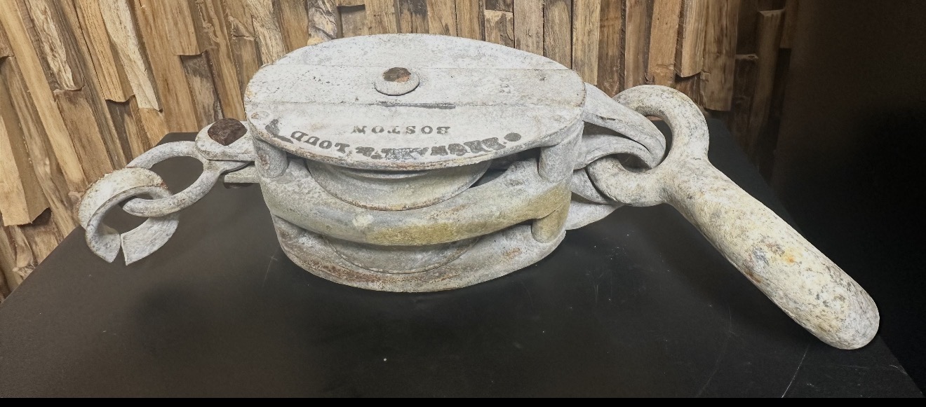 Vintage Bagnall & Loud Block Double-Sheaved Block and Tackle Pulley w/ attached Bucket Ring - Image 8
