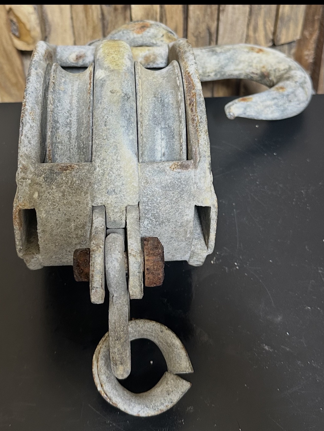 Vintage Bagnall & Loud Block Double-Sheaved Block and Tackle Pulley w/ attached Bucket Ring - Image 5