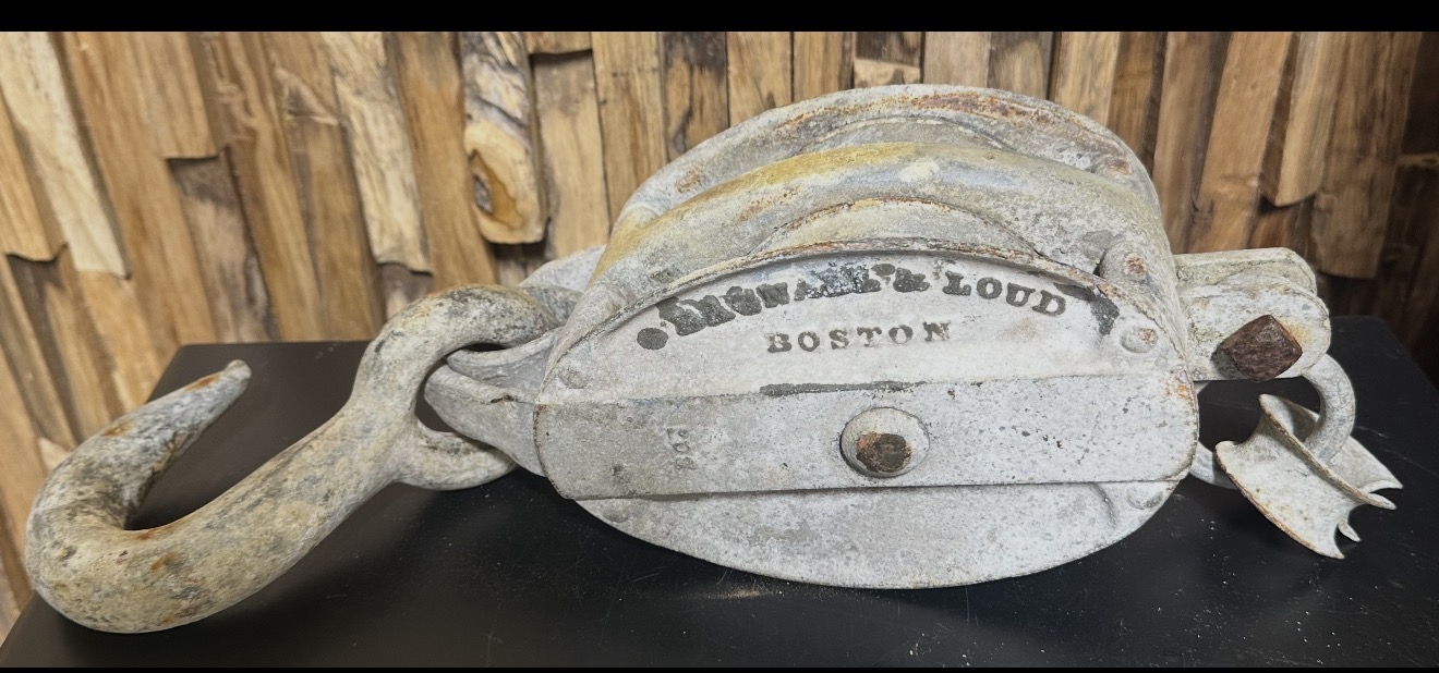 Vintage Bagnall & Loud Block Double-Sheaved Block and Tackle Pulley w/ attached Bucket Ring - Image 4